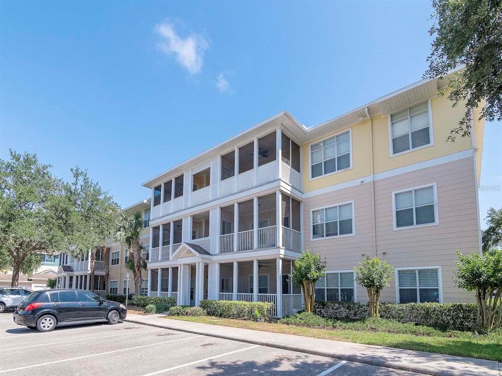 4802 51ST STREET W UNIT 420 BRADENTON, FL 34210