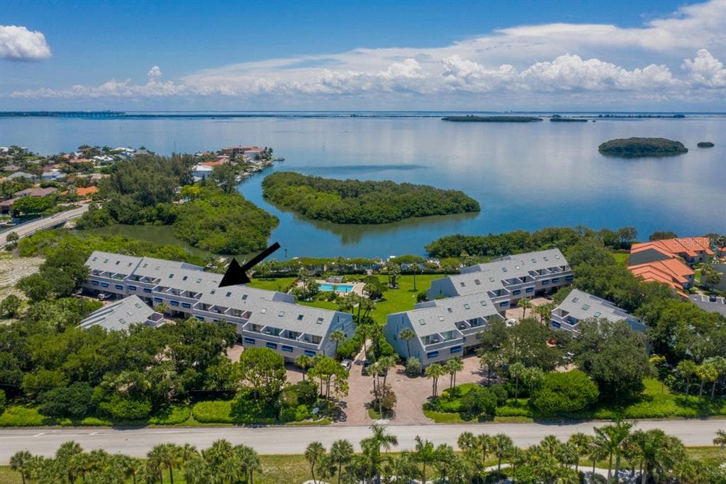 1355 PINELLAS BAYWAY S UNIT 12 TIERRA VERDE, FL 33715