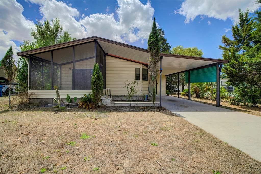 8013 HIGHPOINT BOULEVARD BROOKSVILLE, FL 34613