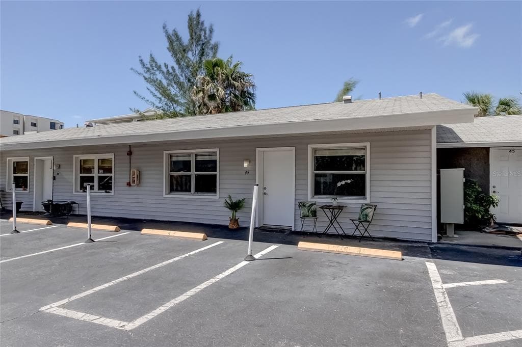 19823 GULF BOULEVARD UNIT 45 INDIAN SHORES, FL 33785