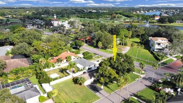 130 RAFAEL BOULEVARD NE ST PETERSBURG, FL 33704