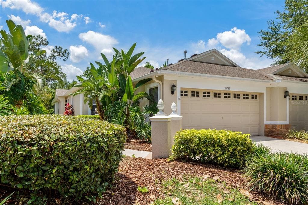 15739 PHOEBEPARK AVENUE LITHIA, FL 33547