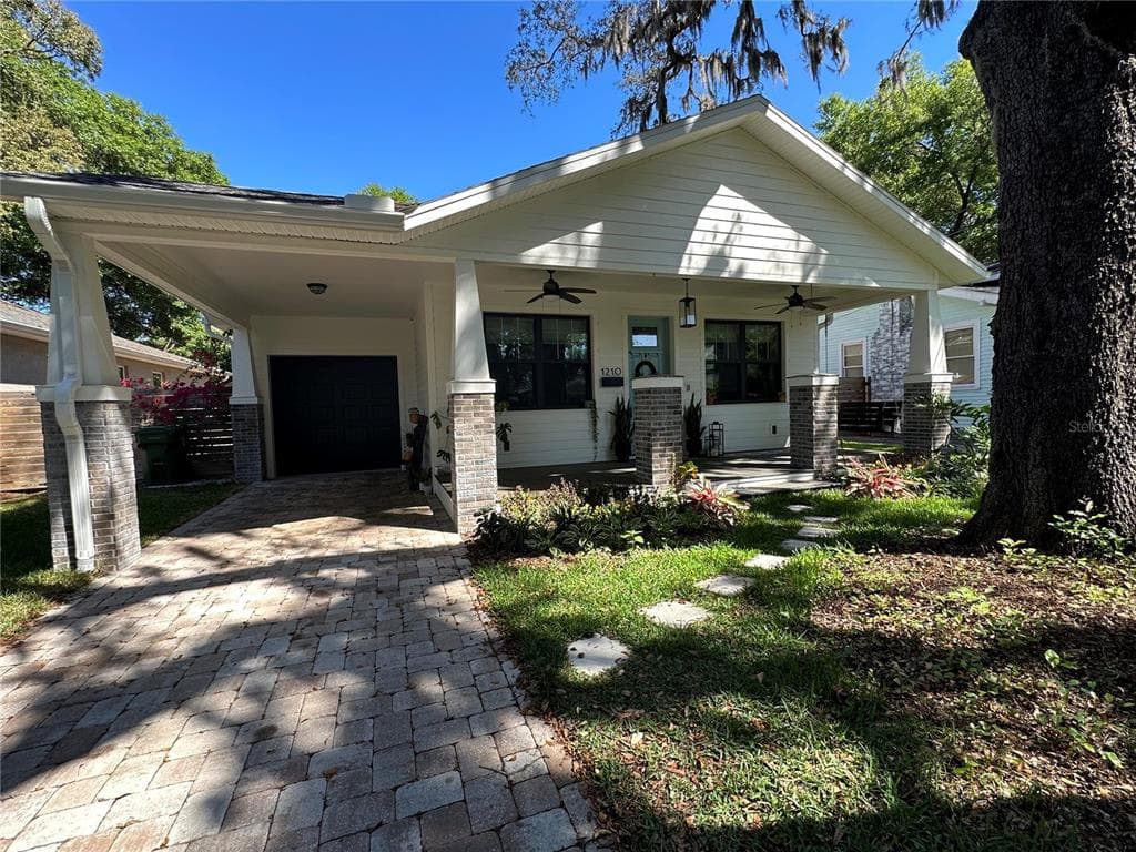 1210 E MOHAWK AVENUE TAMPA, FL 33604