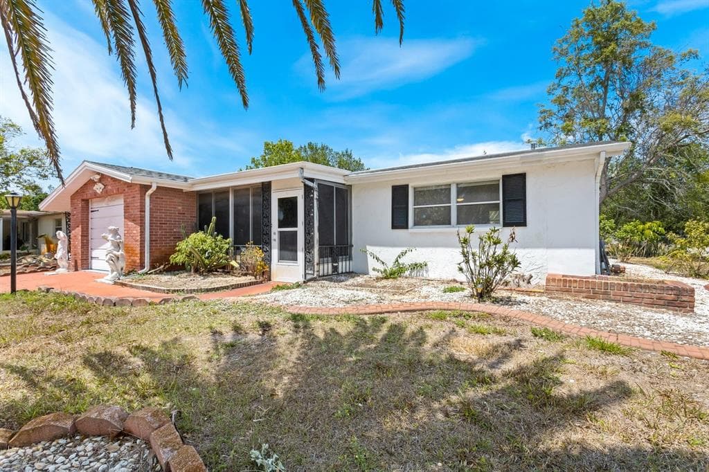 7835 TREASURE POINTE DRIVE PORT RICHEY, FL 34668