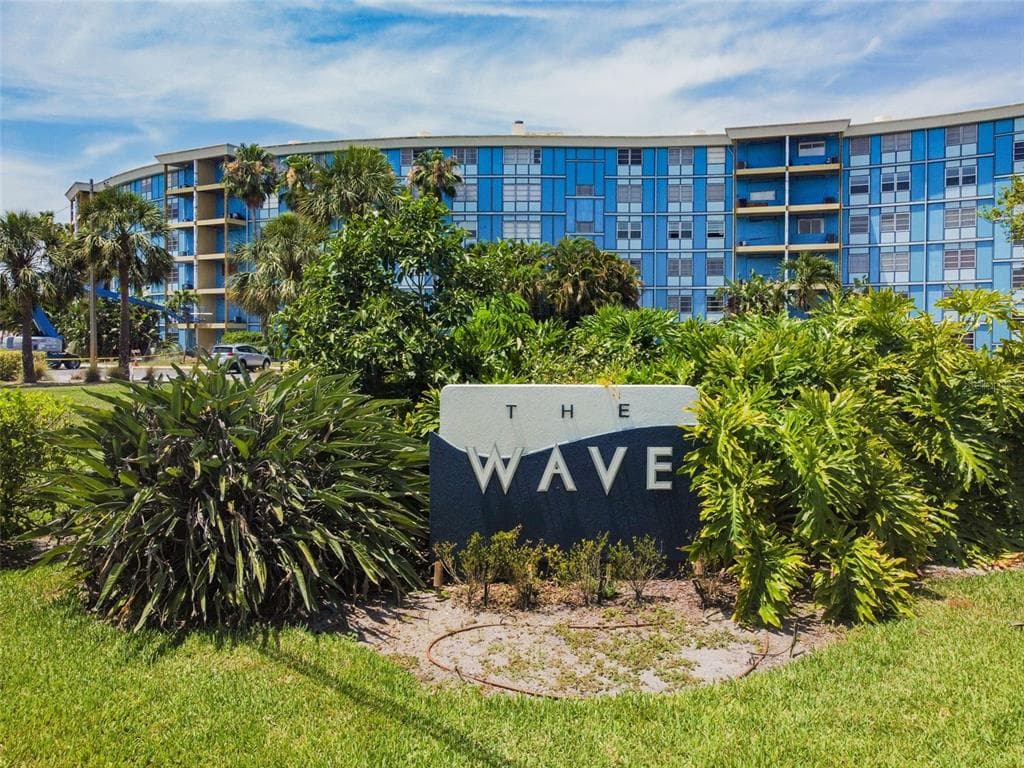 3315 58TH AVENUE S UNIT 604 ST PETERSBURG, FL 33712