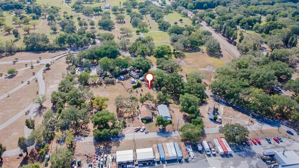 4619 E LAKE AVENUE TAMPA, FL 33610
