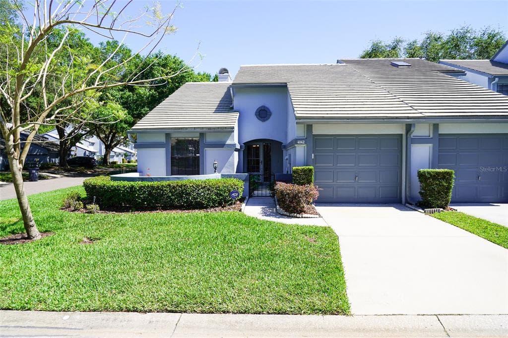 4142 BRENTWOOD PARK CIRCLE TAMPA, FL 33624