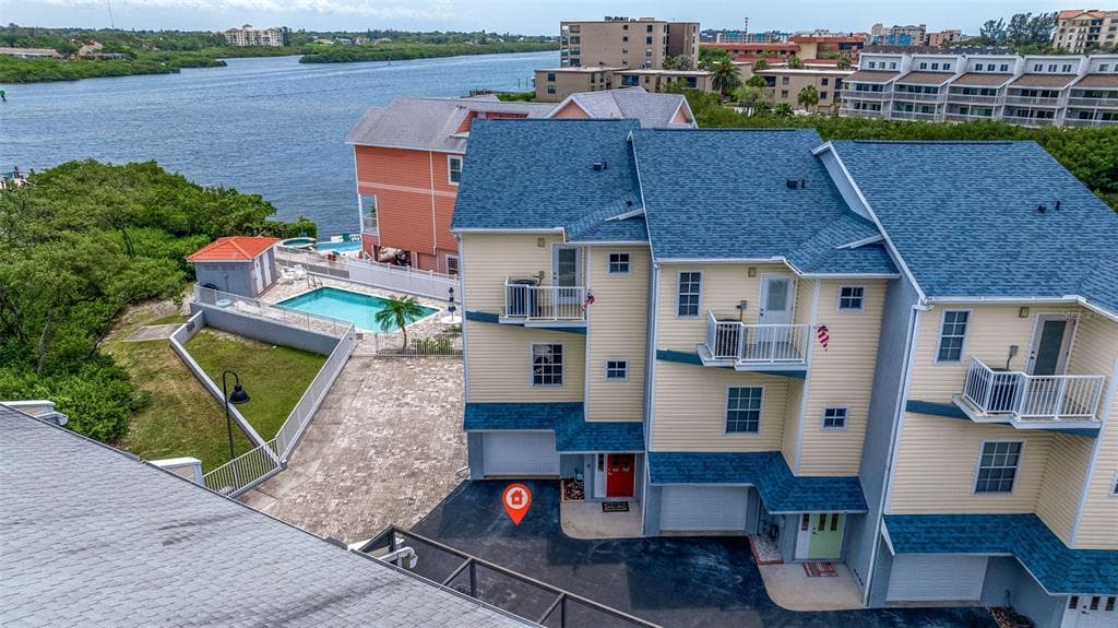 19803 GULF BOULEVARD UNIT 503 INDIAN SHORES, FL 33785