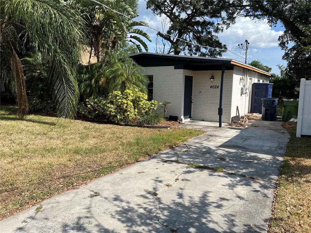 4024 W LA SALLE STREET TAMPA, FL 33607