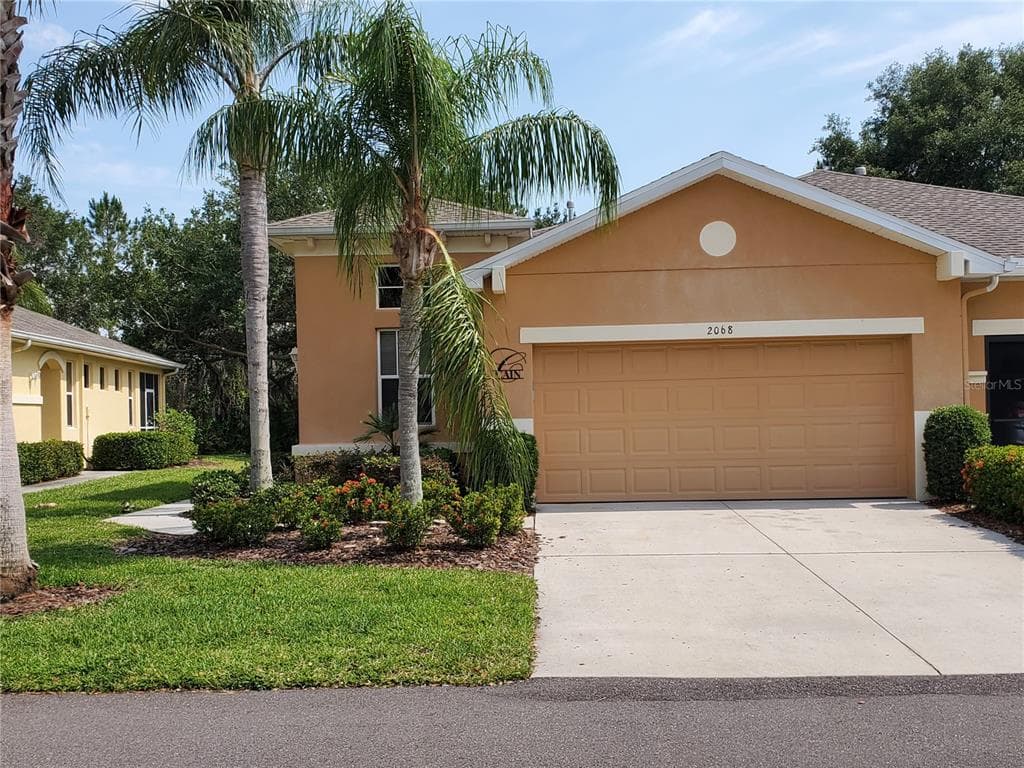 2068 SIFIELD GREENS WAY SUN CITY CENTER, FL 33573