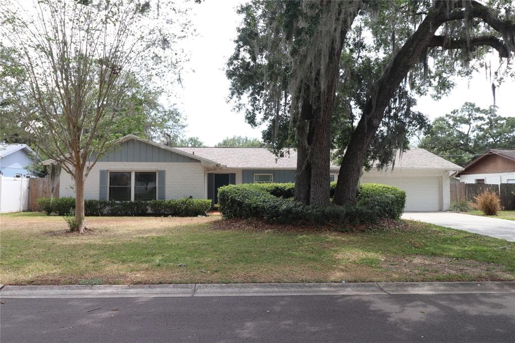 307 GREENVIEW DRIVE BRANDON, FL 33510