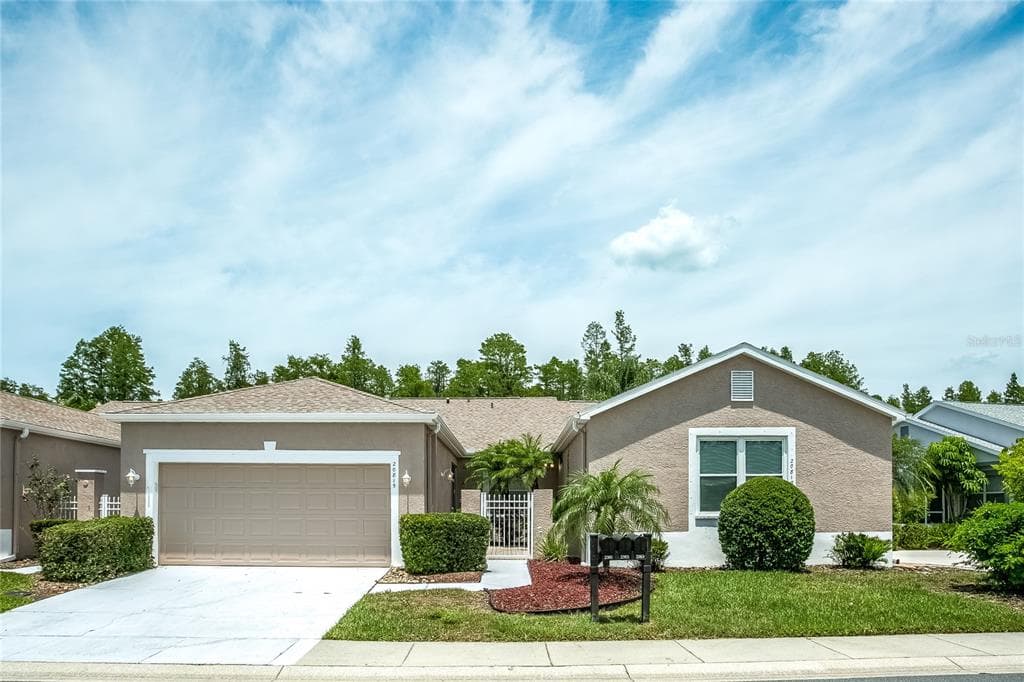 20815 EUSTIS ROAD LAND O LAKES, FL 34637