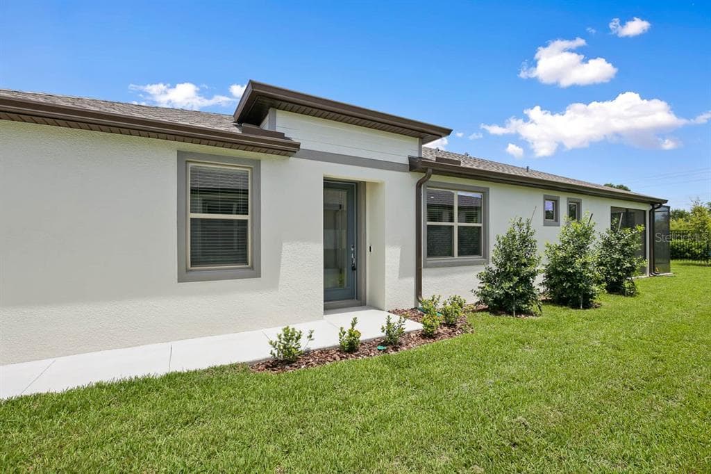 6372 MOORING LINE CIRCLE APOLLO BEACH, FL 33572