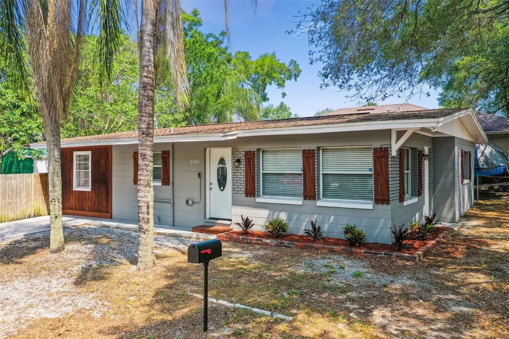 8302 N 22ND STREET TAMPA, FL 33604