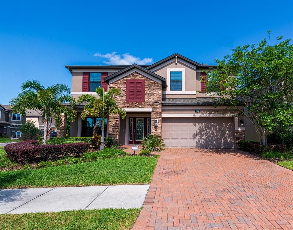 19502 SEA MYRTLE WAY TAMPA, FL 33647