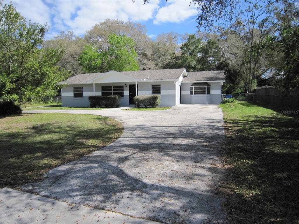 16907 HANNA ROAD LUTZ, FL 33549