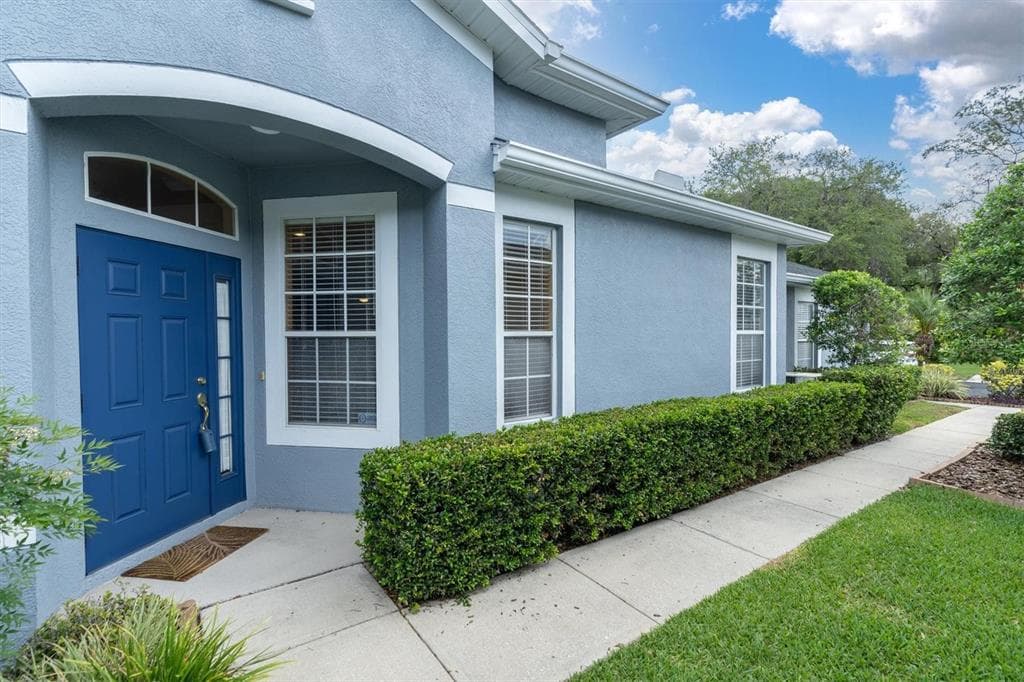 10724 ASHFORD OAKS DRIVE TAMPA, FL 33625