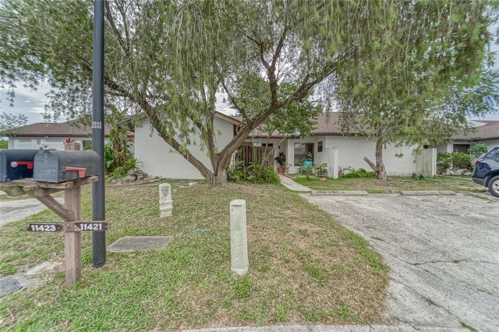 11421 WAVELAND WAY