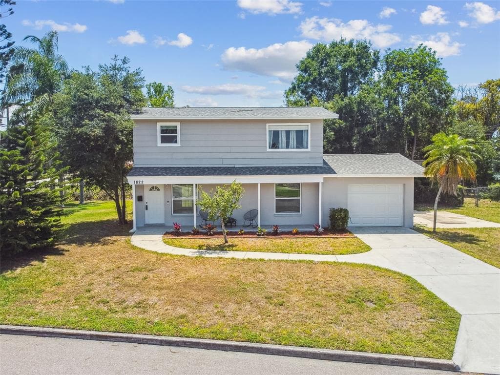 1822 LAKEWOOD DRIVE S ST PETERSBURG, FL 33712