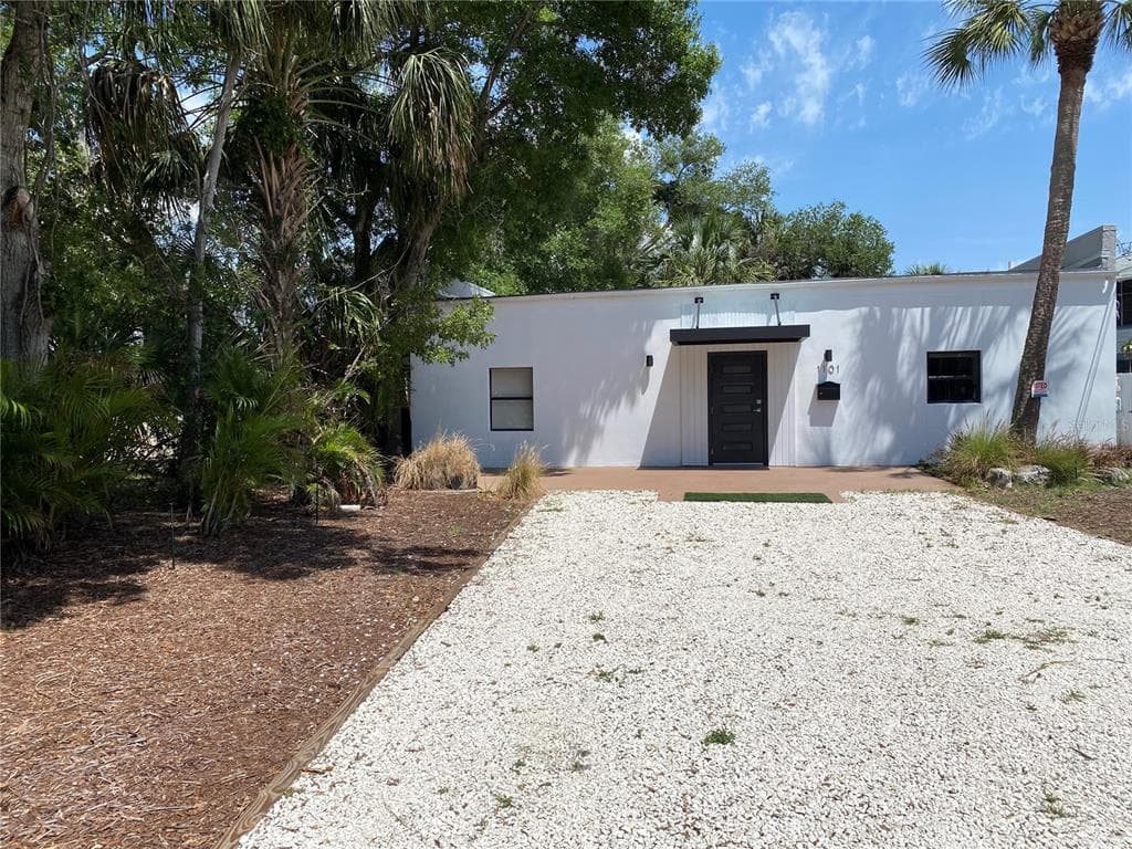 1101 N GARDEN AVENUE CLEARWATER, FL 33755