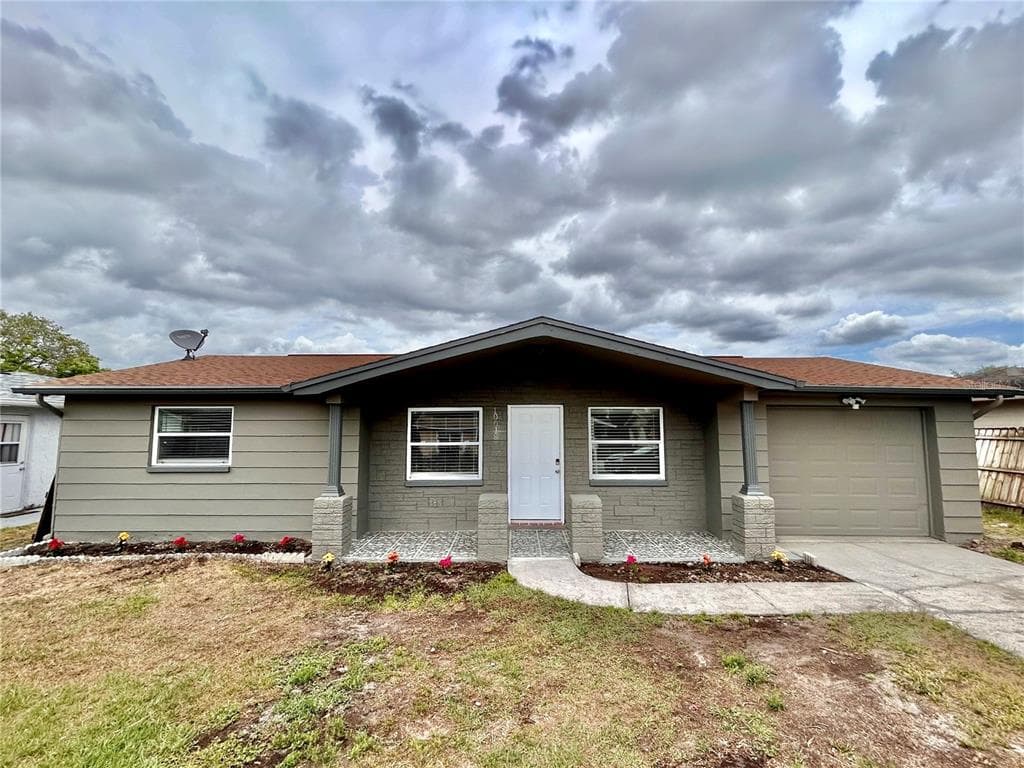 10018 OLD ORCHARD LANE