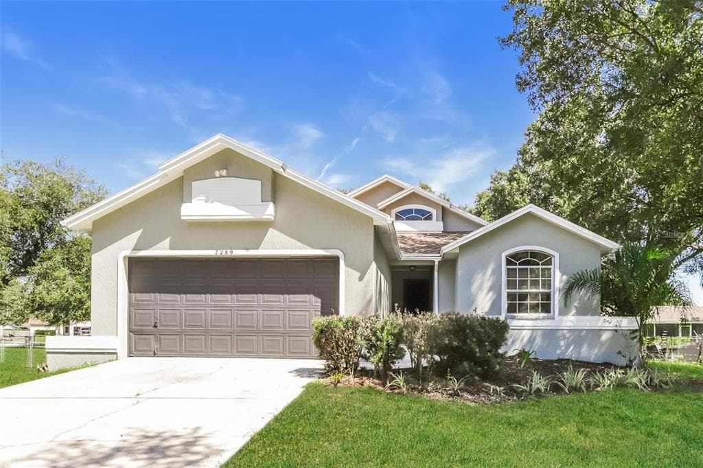 7289 PEBBLE PASS LOOP LAKELAND, FL 33810
