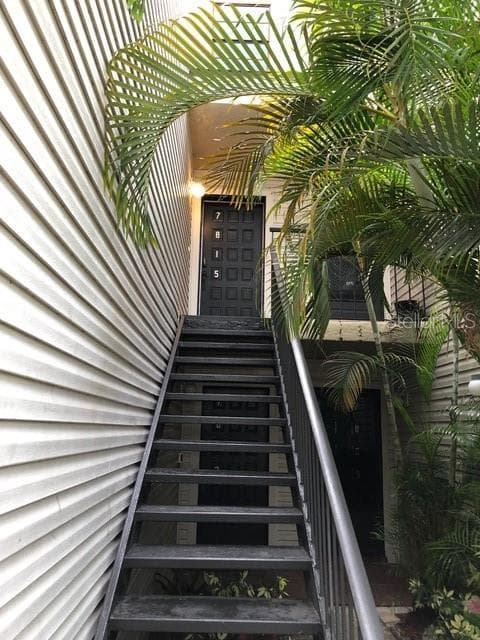 7815 NIAGARA AVENUE UNIT 2124 TAMPA, FL 33617