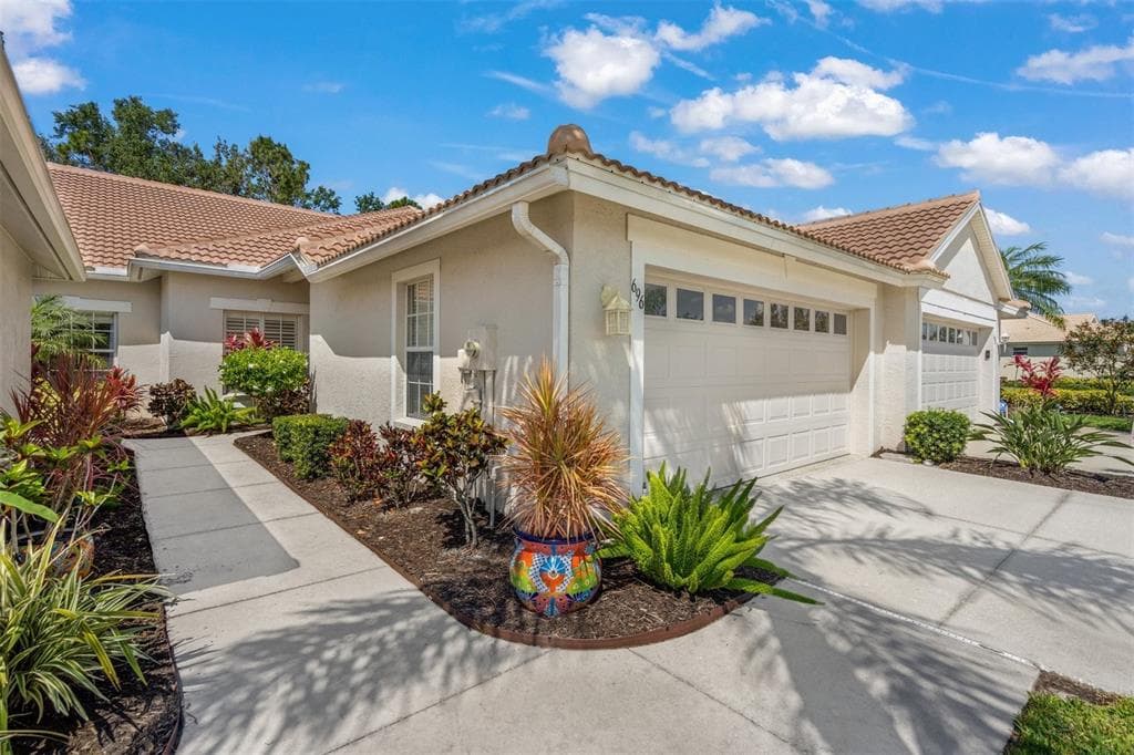 696 BACK NINE DRIVE VENICE, FL 34285