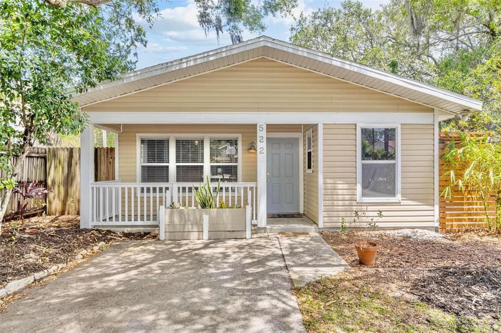 522 MCLENNAN STREET CLEARWATER, FL 33756