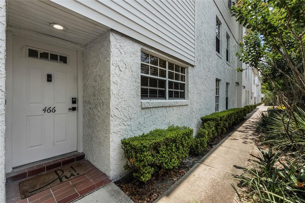 466 W PAR STREET UNIT 466 ORLANDO, FL 32804