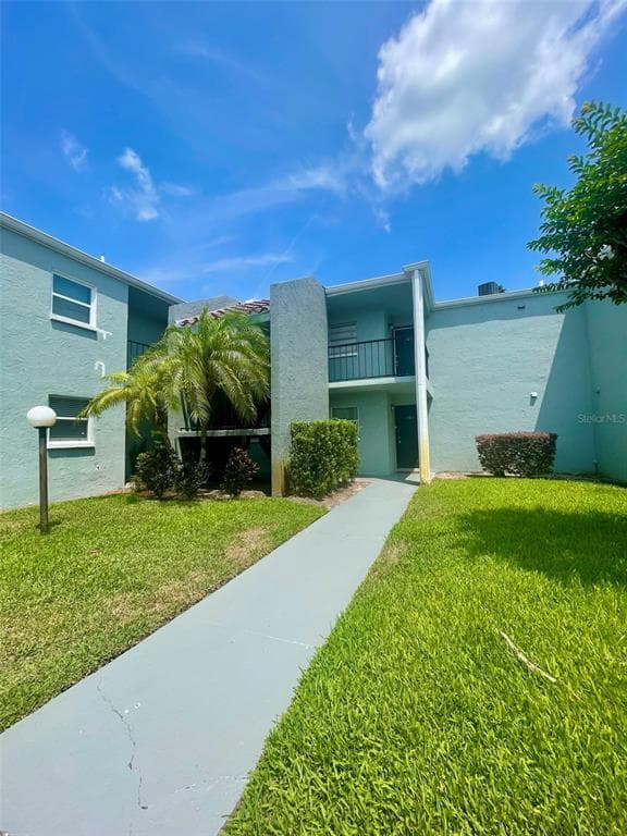 2830 SOMERSET PARK DRIVE UNIT 201 TAMPA, FL 33613