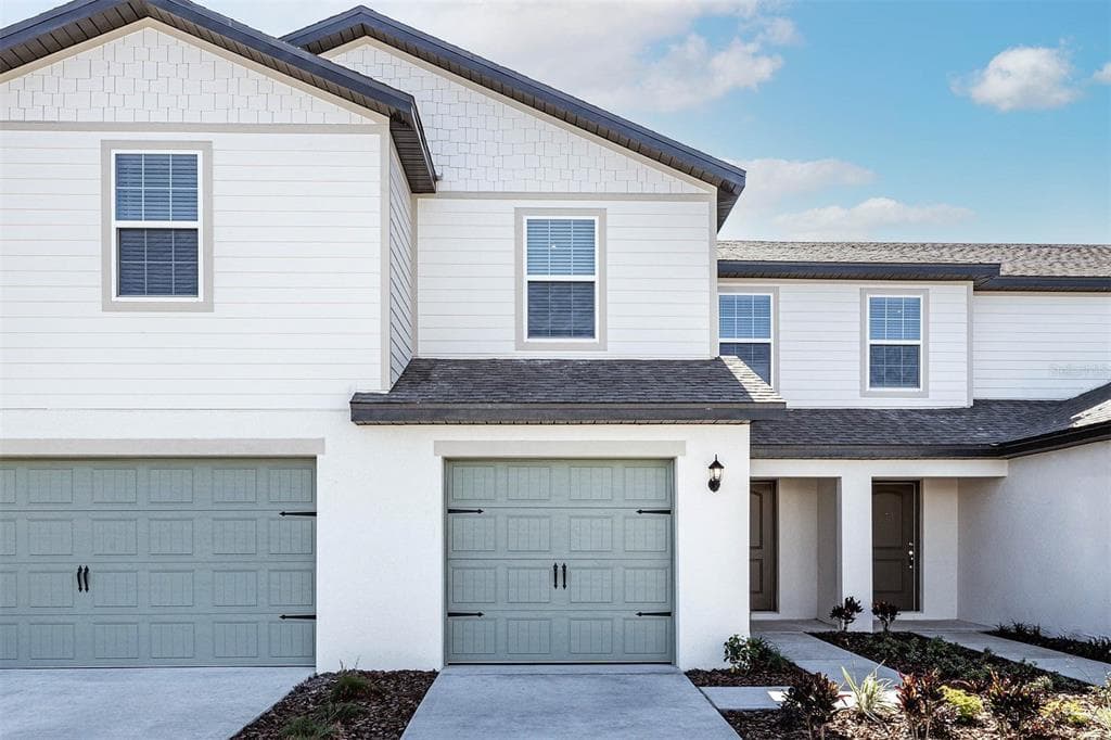 1711 WYNFORD CIRCLE TAVARES, FL 32778