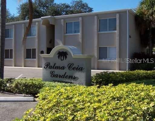3206 W AZEELE STREET UNIT 111 TAMPA, FL 33609