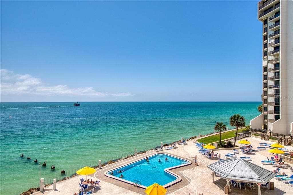 450 S GULFVIEW BOULEVARD UNIT 505 CLEARWATER, FL 33767