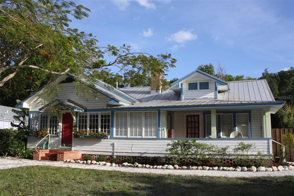 1646 7TH STREET SARASOTA, FL 34236