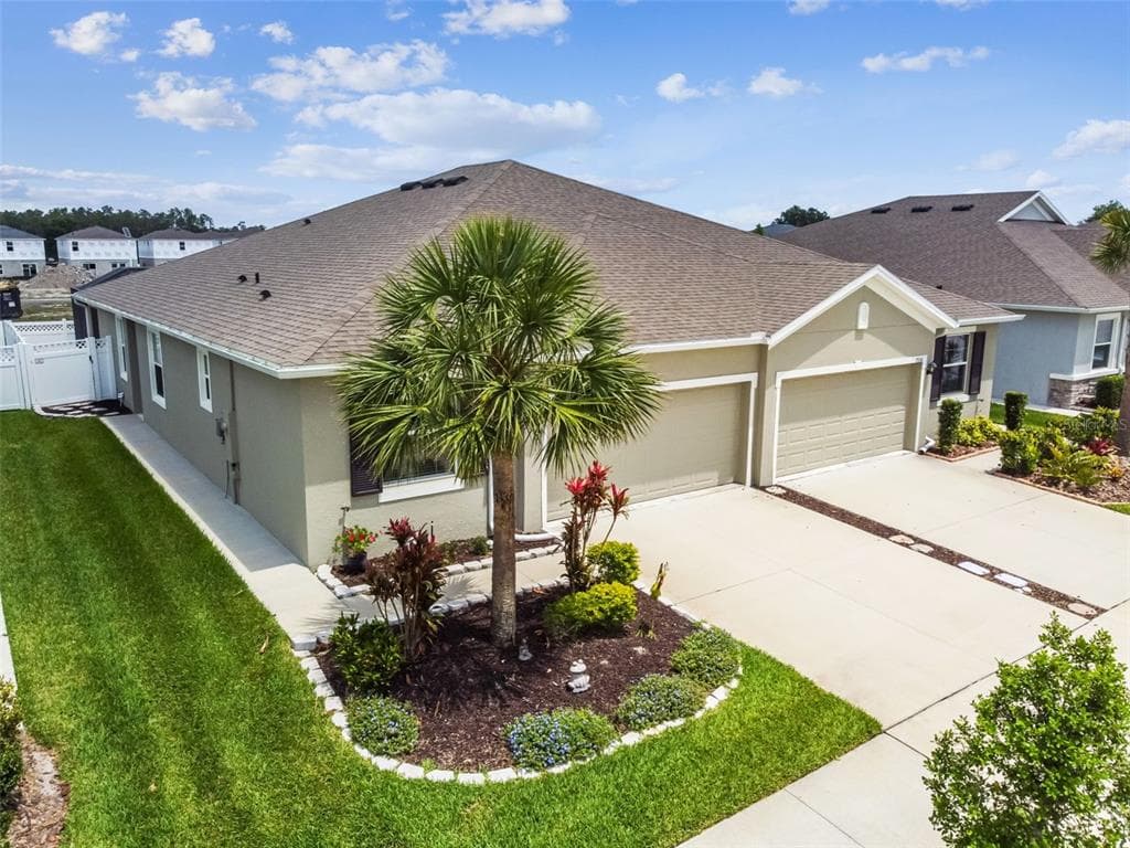 7564 STONEBROOK CIRCLE WESLEY CHAPEL, FL 33545