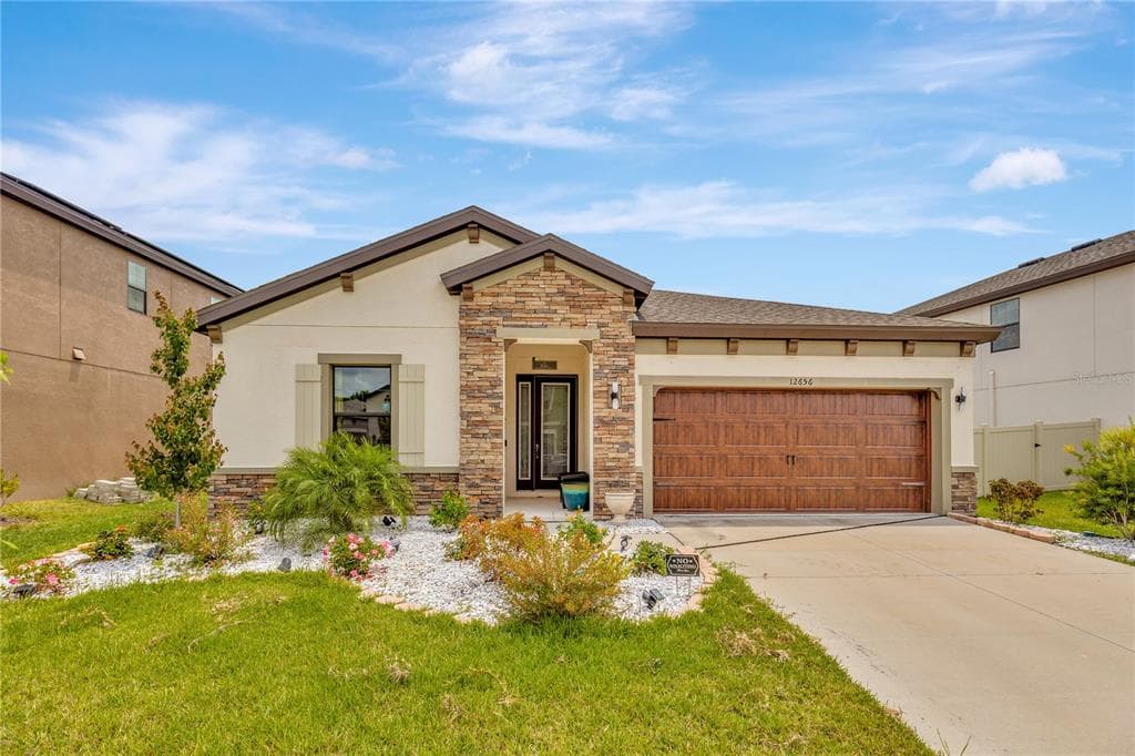 12656 SHETLAND WALK DRIVE LITHIA, FL 33547