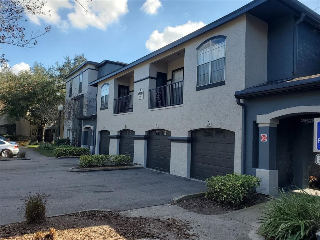 13210 ARBOR ISLE DRIVE UNIT 202 TEMPLE TERRACE, FL 33637