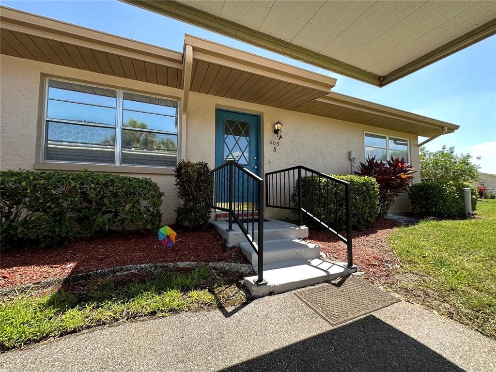 403 FELTHAM TRAIL UNIT B SUN CITY CENTER, FL 33573