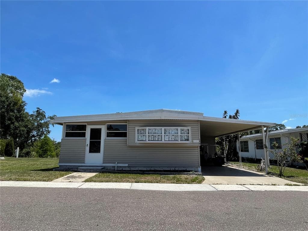 29250 US HIGHWAY 19 N UNIT 294 CLEARWATER, FL 33761