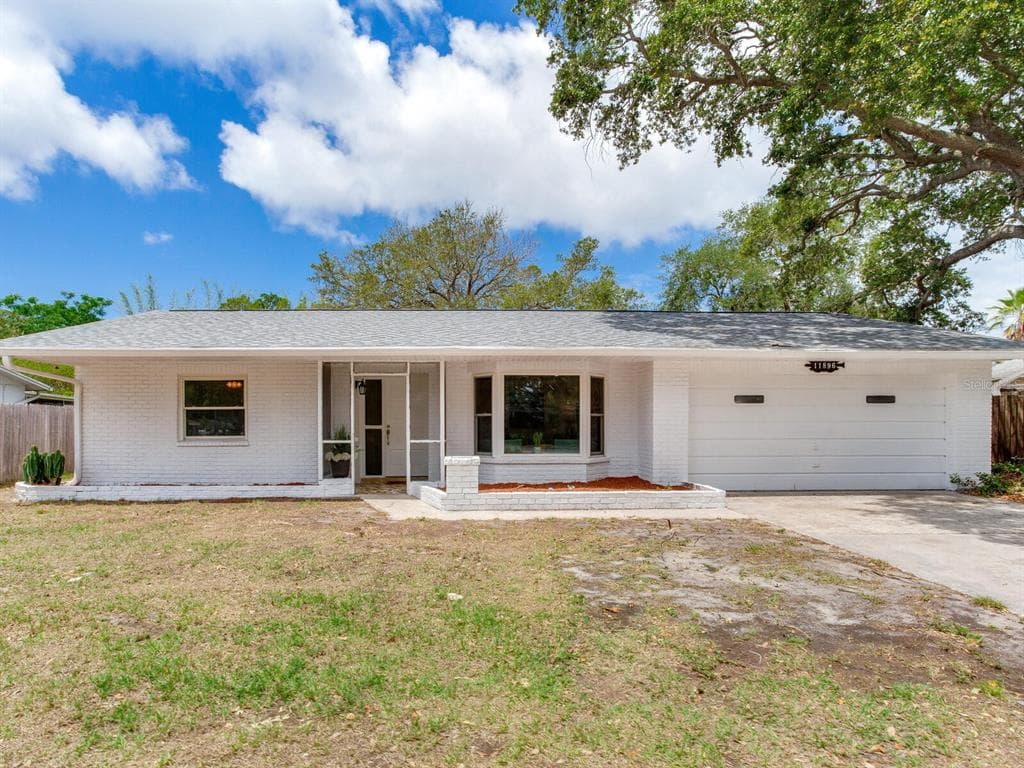 11896 RIDGE ROAD SEMINOLE, FL 33778