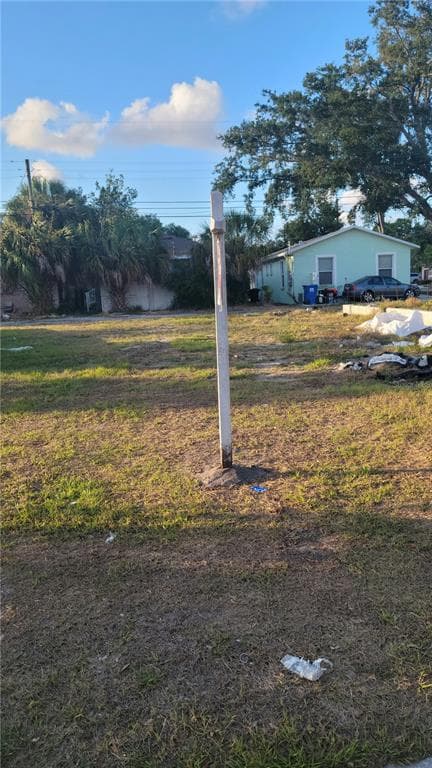 2557 LANGDON AVENUE S ST PETERSBURG, FL 33712