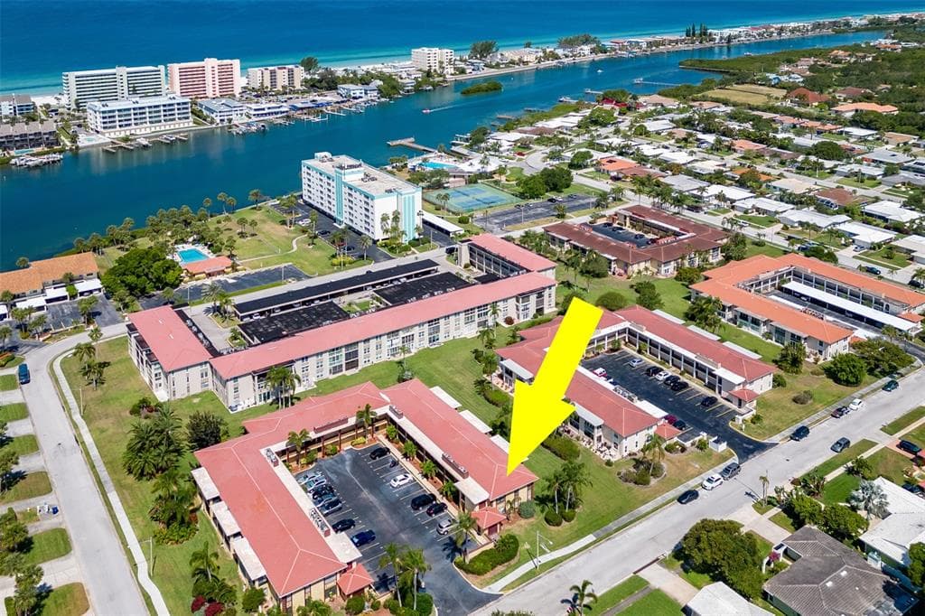 10190 IMPERIAL POINT DRIVE W UNIT 13 LARGO, FL 33774