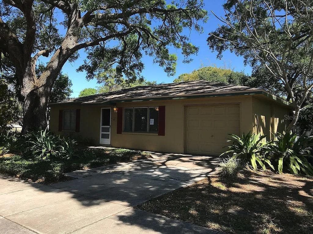 133 BAILEY STREET SAFETY HARBOR, FL 34695