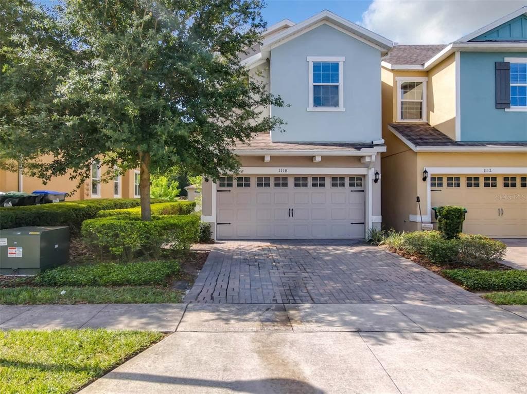 1118 PRESIDENTIAL LANE