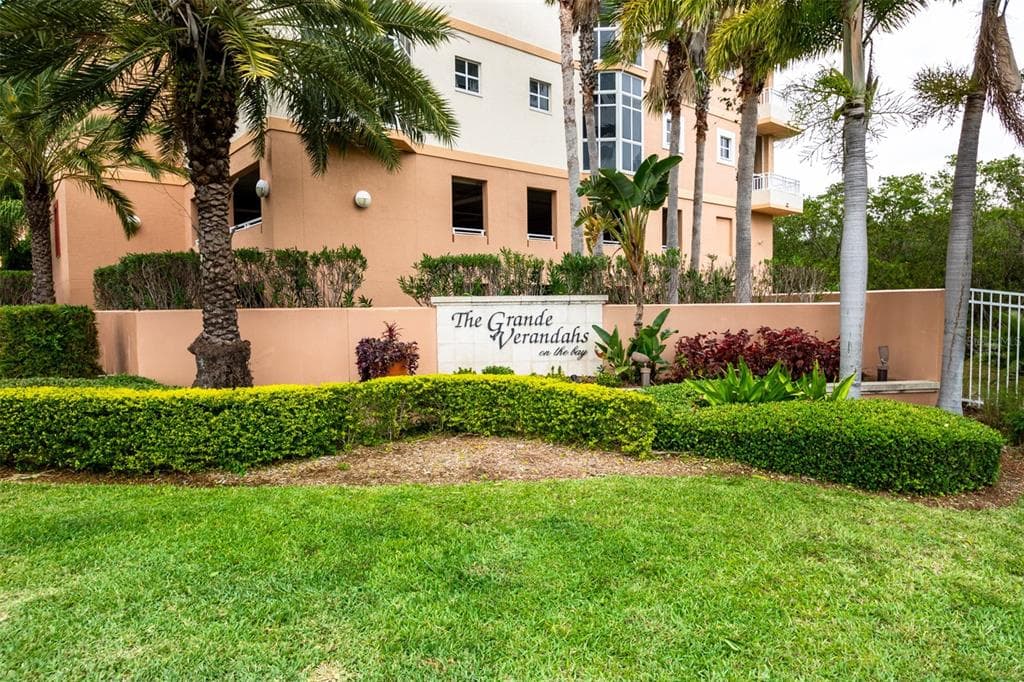 12077 GANDY BOULEVARD N UNIT 374 ST PETERSBURG, FL 33702