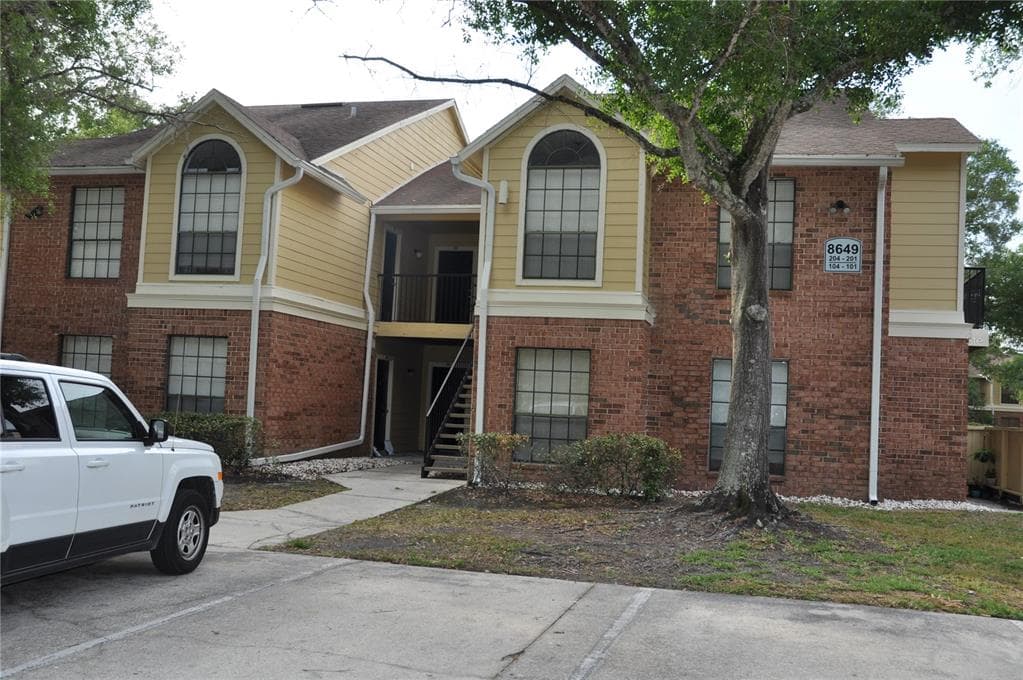 8649 FANCY FINCH DRIVE UNIT 101 TAMPA, FL 33614
