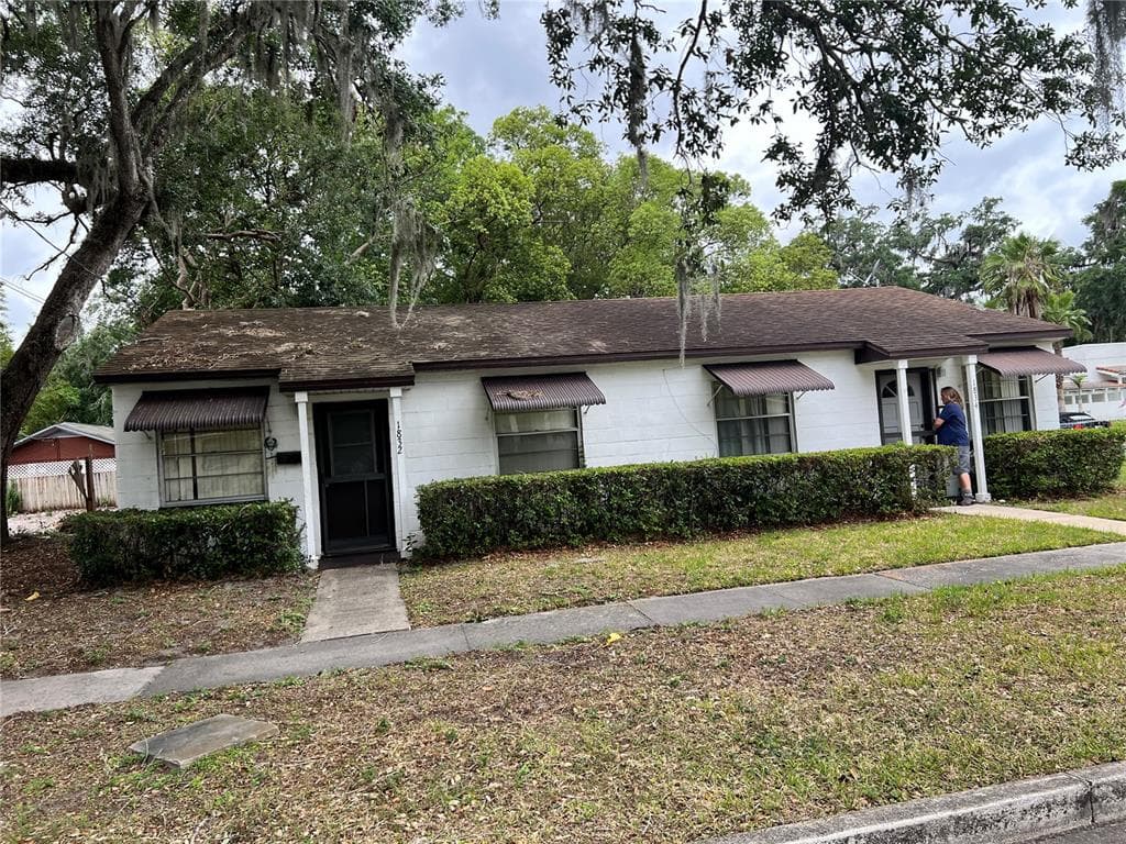 1832 LAKE SUE DRIVE ORLANDO, FL 32803