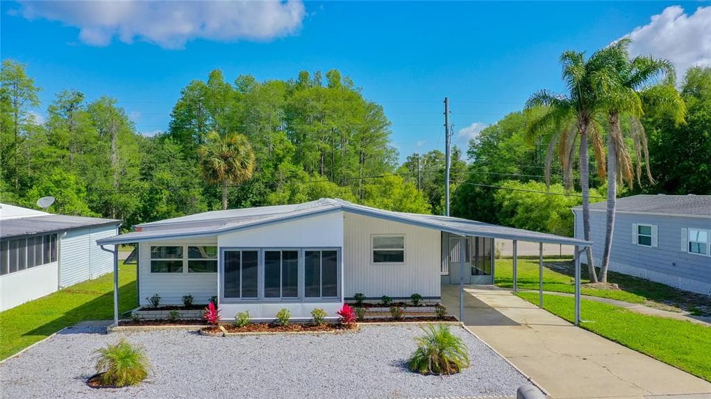 10325 MARINETTE AVENUE HUDSON, FL 34667
