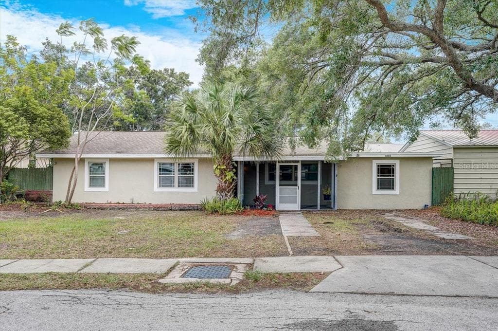 5523 77TH AVENUE N PINELLAS PARK, FL 33781